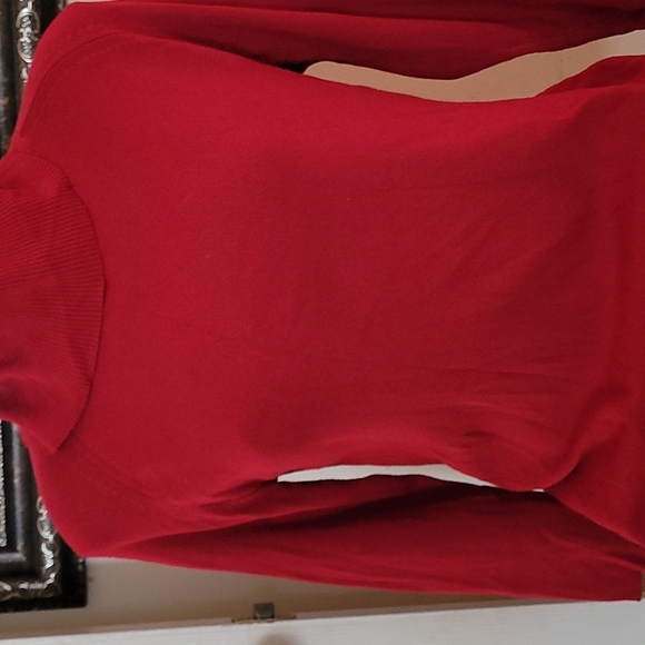 Sweater - Picture 7 of 9